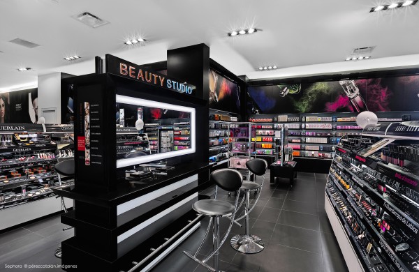 sephora antara victorias secrets botiques professional photography interior architecture cancun riviera maya