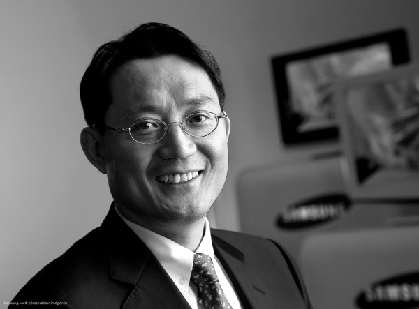 Fotógrafo profesional retrato comercial corporativo cancún y riviera maya samsung mexico